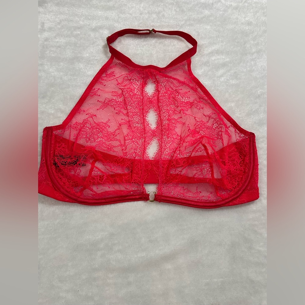 Victoria's Secret Very Sexy Vibrant Reddish Pink Lace Bralette‎ Size 34 D